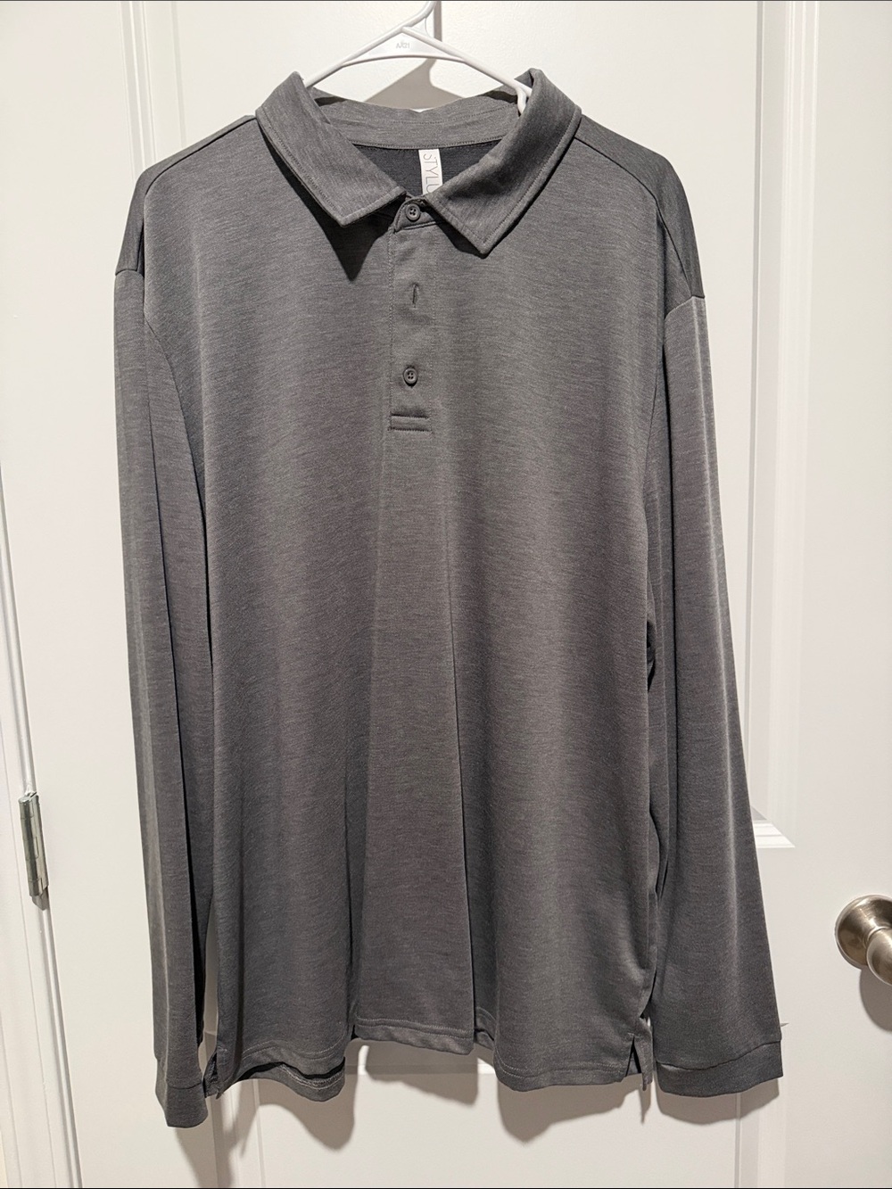 STYLUS Men's Long Sleeve Charcoal Gray Polo